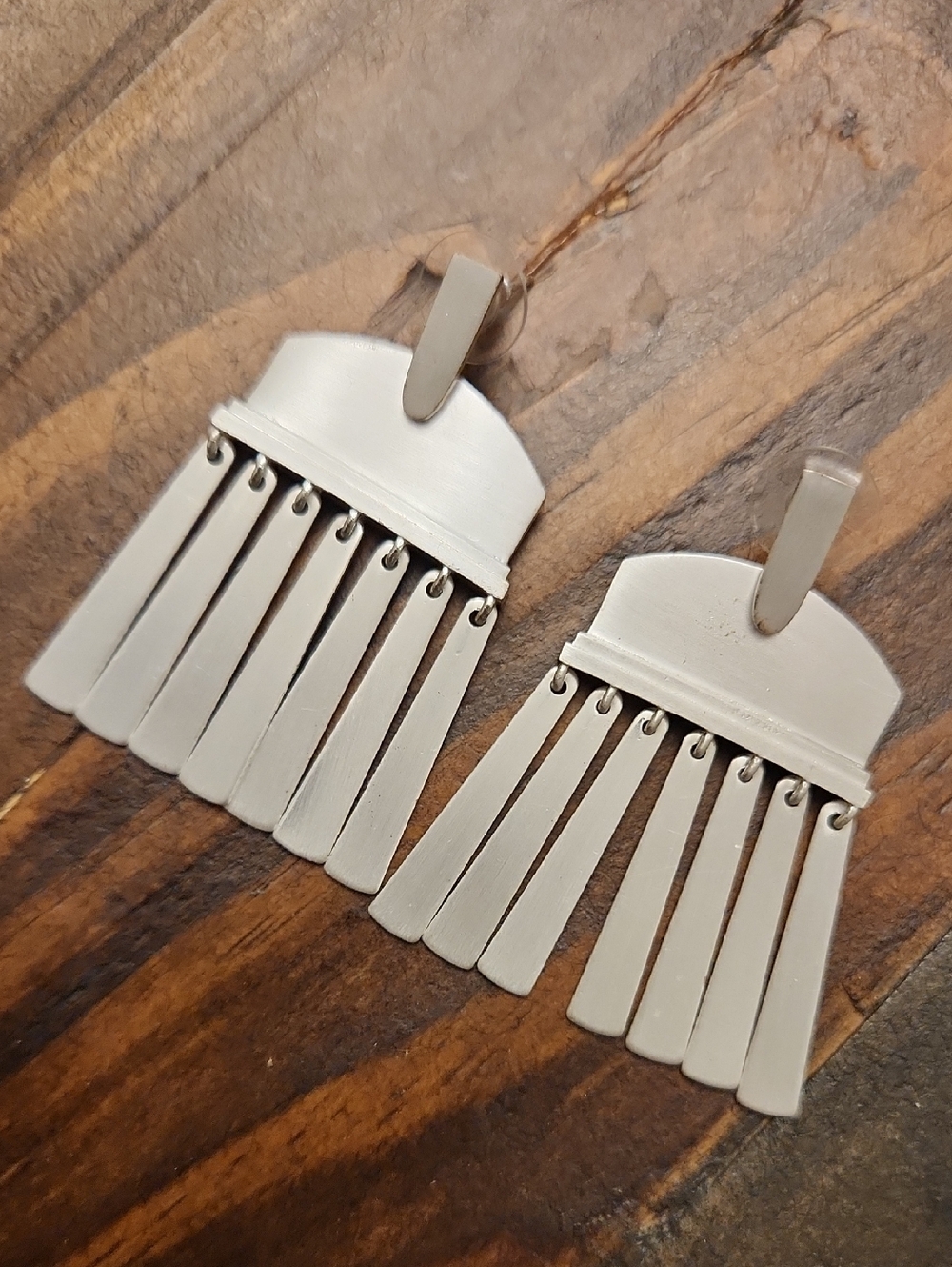 Kendra Scott Matte Silver  Fringe Dangle Earrings